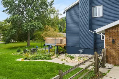 1074 Tinkham Trail, Baraboo, WI 53913 - Photo 4