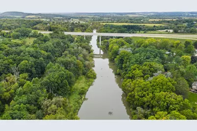 1074 Tinkham Trail, Baraboo, WI 53913 - Photo 10
