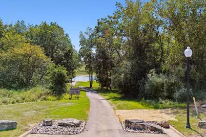 2845 Oakridge Bend, Janesville, WI 53548 - Photo 20