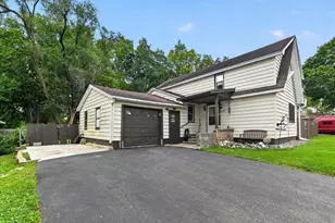 6023 Merrill St, Mcfarland, WI 53558 - Photo 2