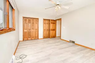 913 Arrowhead Dr, East Dubuque, IL 61025 - Photo 14