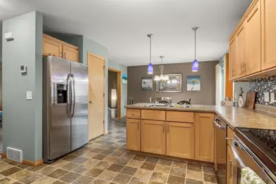 7015 Reston Heights Drive, Madison, WI 53718 - Photo 10