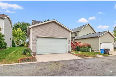 7015 Reston Heights Drive, Madison, WI 53718 - Photo 34