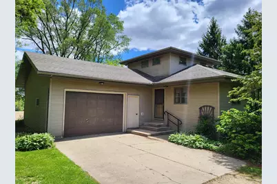 1246 Washington Road, Stoughton, WI 53589 - Photo 1