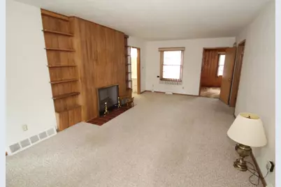 2220 Genevieve Avenue, Beloit, WI 53511 - Photo 6