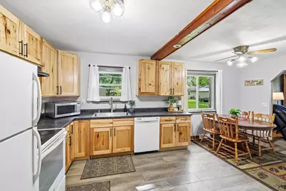 608 Jenny Wren Pass, Pardeeville, WI 53954 - Photo 4