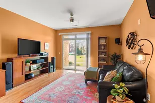 3848 Maple Grove Dr, Madison, WI 53719 - Photo 8