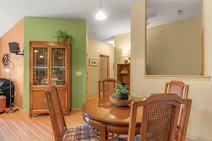 3848 Maple Grove Dr, Madison, WI 53719 - Photo 12