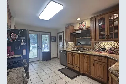22 N Pine Street, Janesville, WI 53548 - Photo 14