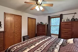 22 N Pine St, Janesville, WI 53548 - Photo 16