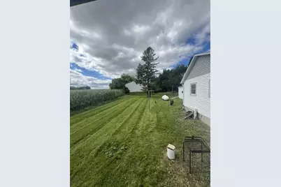 W1461 County Road G, Randolph, WI 53956 - Photo 20