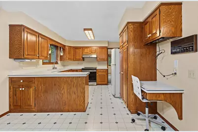 8773 Airport Road, Middleton, WI 53562 - Photo 14