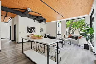 210 S Hamilton St, Madison, WI 53703 - Photo 20