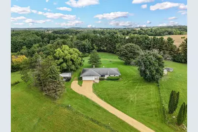 994 Tipperary Road, Oregon, WI 53575 - Photo 2