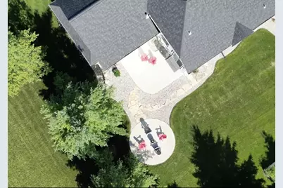 6624 Covered Bridge Trail, Sun Prairie, WI 53590 - Photo 2