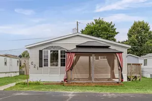 1025 S Oak Ave, Onalaska, WI 54650 - Photo 2