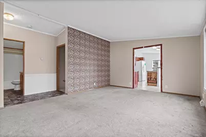 1025 S Oak Avenue #C21, Onalaska, WI 54650 - Photo 4