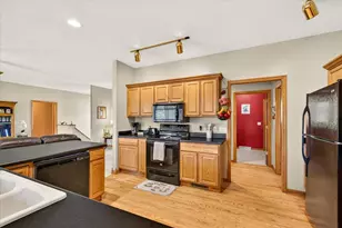 875 Merri-Hill Dr, Oregon, WI 53575 - Photo 20