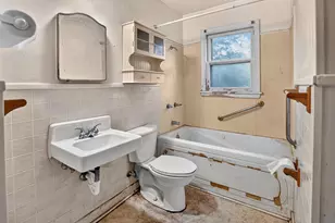 4125 Winnemac Ave, Madison, WI 53711 - Photo 16