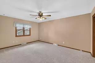 109 Lucille St, Verona, WI 53593 - Photo 36