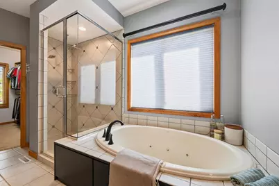 930 Winding Way, Madison, WI 53562 - Photo 24