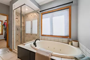 930 Winding Way, Madison, WI 53562 - Photo 24