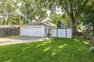 2537 Hoard St, Madison, WI 53704 - Photo 30