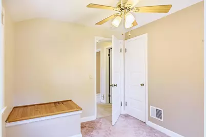 2537 Hoard Street, Madison, WI 53704 - Photo 20