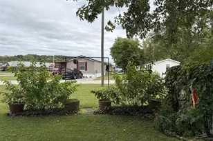 38005 Hwy 18, Prairie Du Chien, WI 53821 - Photo 10