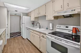6302 Mineral Point Road, Madison, WI 53705 - Photo 22