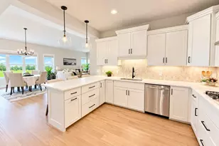 Unit 21 Timberlane Circle, DeForest, WI 53532 - Photo 8