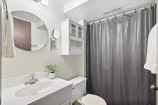 2621 Mission Cir, Madison, WI 53713 - Photo 26