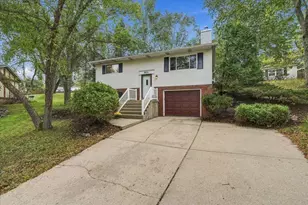 2621 Mission Cir, Madison, WI 53713 - Photo 28