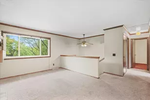 2621 Mission Cir, Madison, WI 53713 - Photo 14