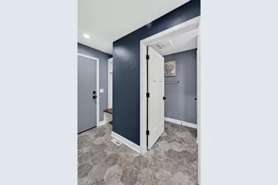 4145 Hiawatha Drive, Madison, WI 53711 - Photo 14