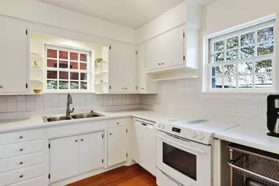 317 N Pinckney Street, Madison, WI 53703 - Photo 14