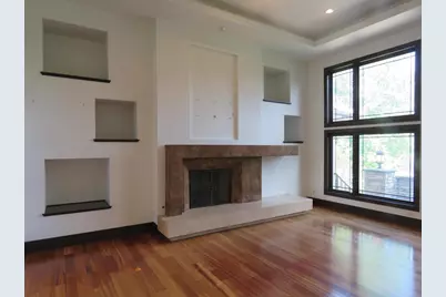 9090 N Range Line Road, River Hills, WI 53217 - Photo 16