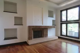 9090 N Range Line Rd, River Hills, WI 53217 - Photo 16