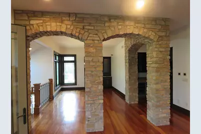 9090 N Range Line Road, River Hills, WI 53217 - Photo 18
