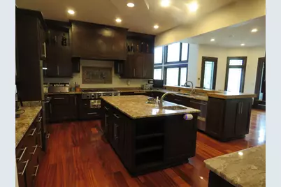 9090 N Range Line Road, River Hills, WI 53217 - Photo 12