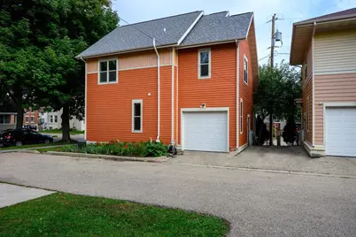 1229 St James Court, Madison, WI 53715 - Photo 4