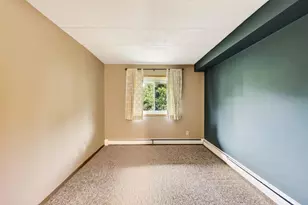 14 Maple Wood Ln, Madison, WI 53704 - Photo 24