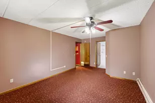 14 Maple Wood Ln, Madison, WI 53704 - Photo 16