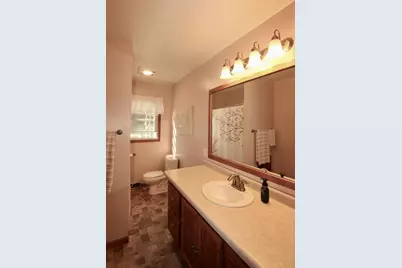434 E Woodland Drive, Beloit, WI 53511 - Photo 18