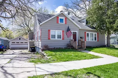 314 W State Street, Mauston, WI 53948 - Photo 2