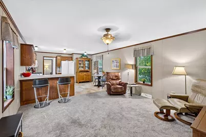 824 Norman Drive, Stoughton, WI 53589 - Photo 4