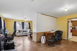 S8007 Maple Park Rd, Prairie Du Sac, WI 53578 - Photo 10