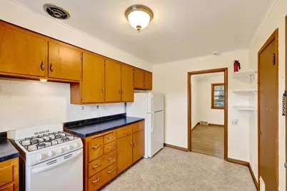 914 High Street, Madison, WI 53715 - Photo 14