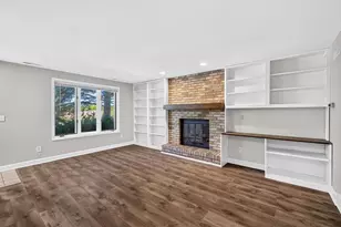 6005 Williamsburg Way, Madison, WI 53719 - Photo 8