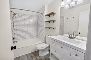 6005 Williamsburg Way, Madison, WI 53719 - Photo 28